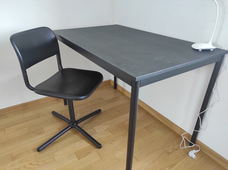 Charmantes Zimmer in einer Wohngemeinschaft. (6)