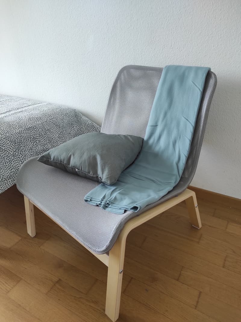 Charmantes Zimmer in einer Wohngemeinschaft. (4)