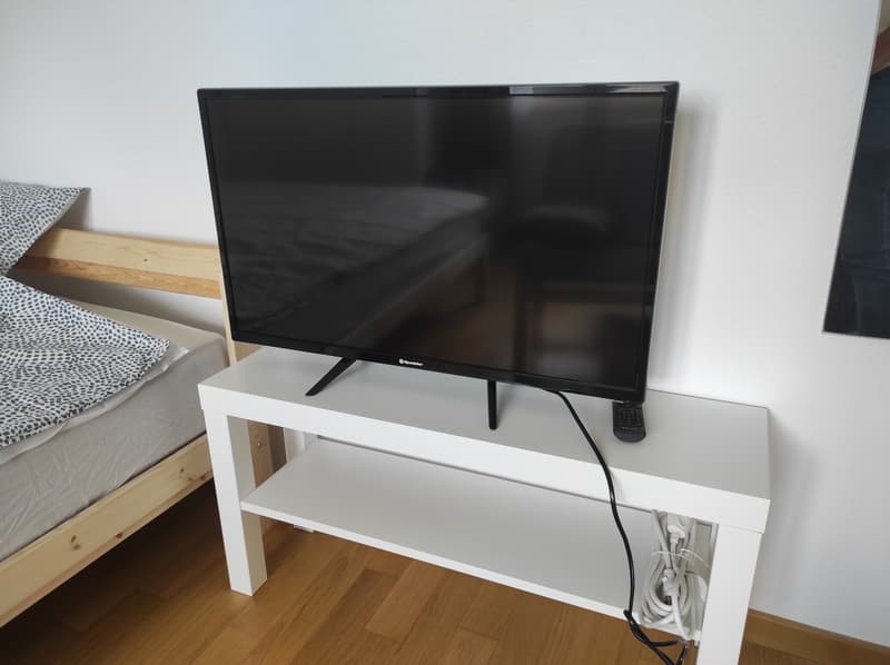 Charmantes Zimmer in einer Wohngemeinschaft. (3)