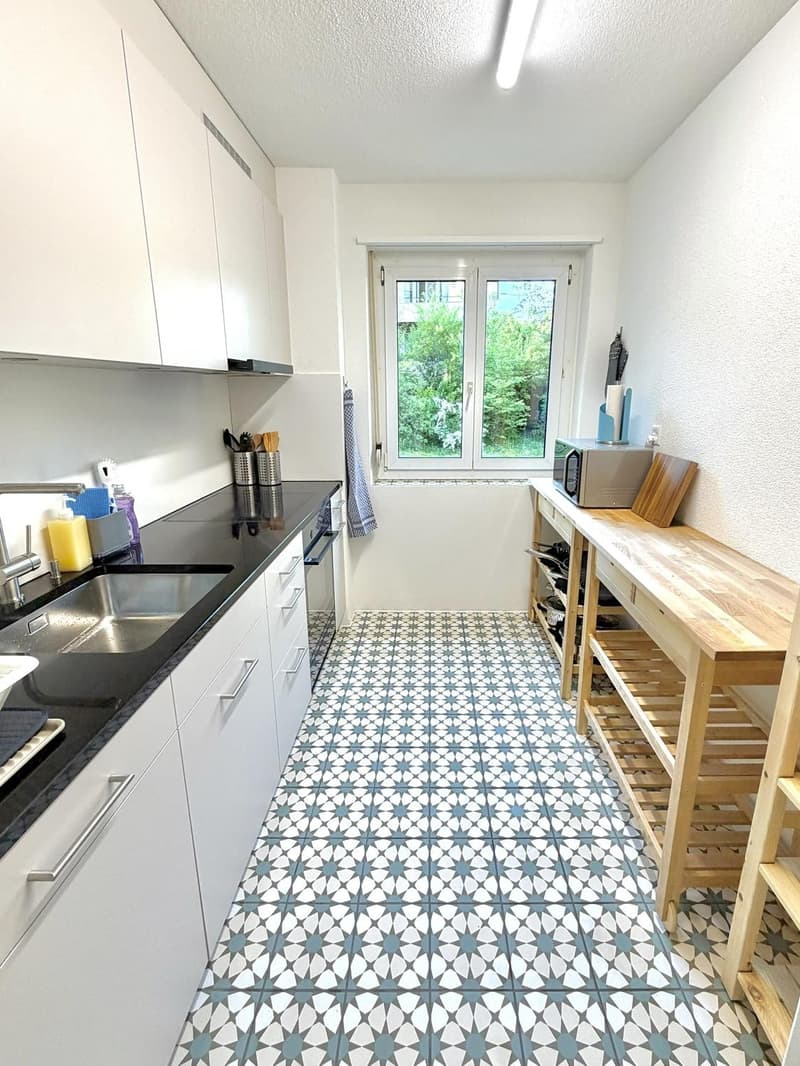 Grosses, schönes Zimmer an top Lage im Kreis 2 :) (3)
