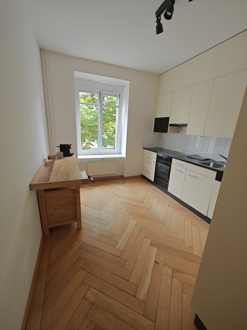 Appartement de vieux bâtiment magnifique dans un quartier tendance (5)