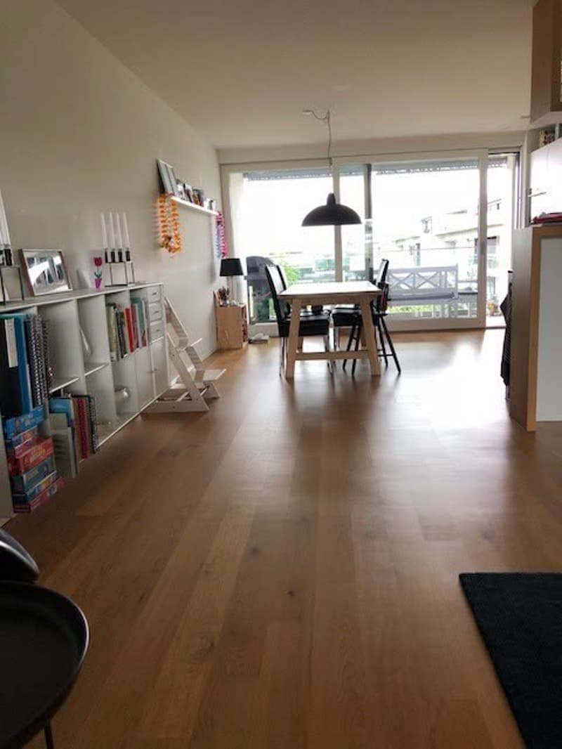 Exklusive 3.5-Zimmer-Wohnung in Zollikerberg (1)