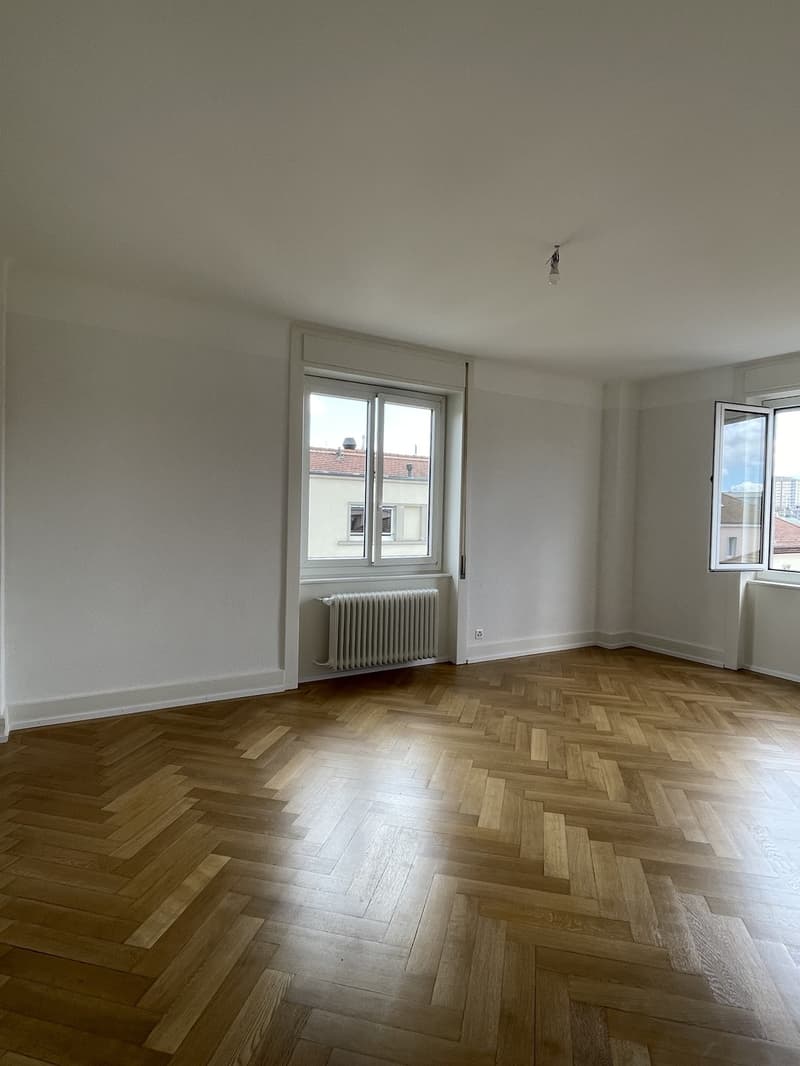 Beautiful 4.5 room old building apartment for rent (2)