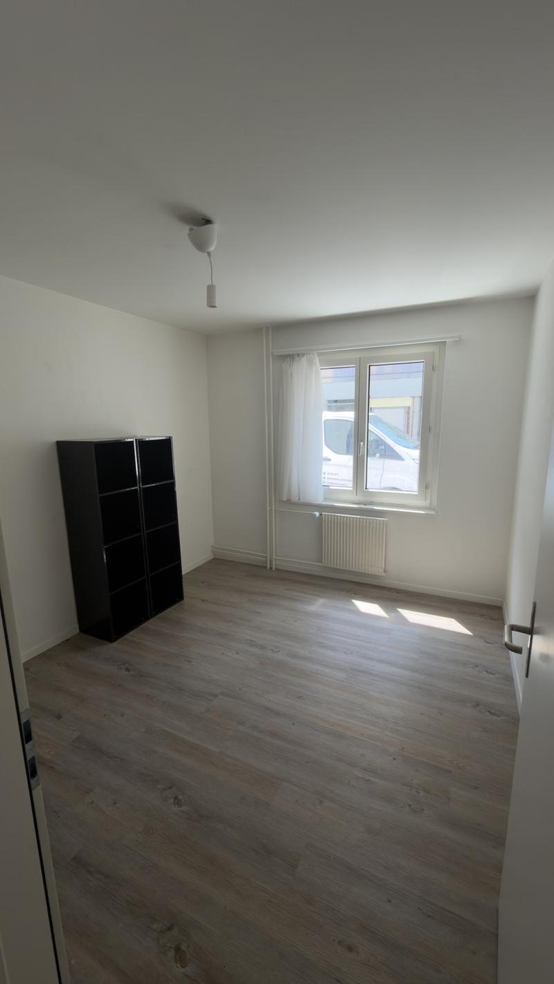 Room in a shared apartment for rent in central Lucerne! (4)