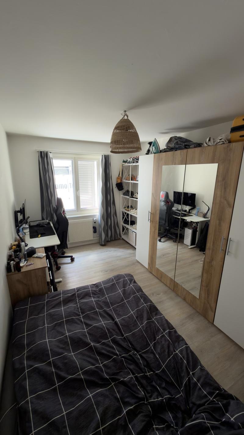 Room in a shared apartment for rent in central Lucerne! (2)