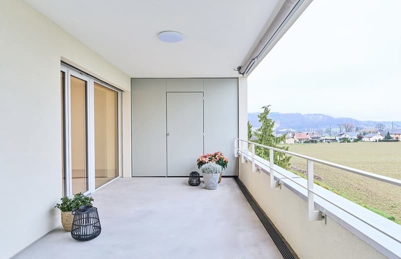 Appartamento di 4,5 locali nuovo (118 m²) con vista montagna da sogno & ampio balcone - Subaffittuario (8)