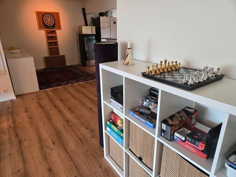 Social WG in newly renovated 141m² flat, 15min to HB / Limmat nearby (3)