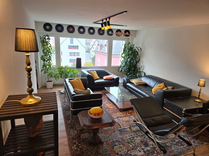 Social WG in newly renovated 141m² flat, 15min to HB / Limmat nearby (1)