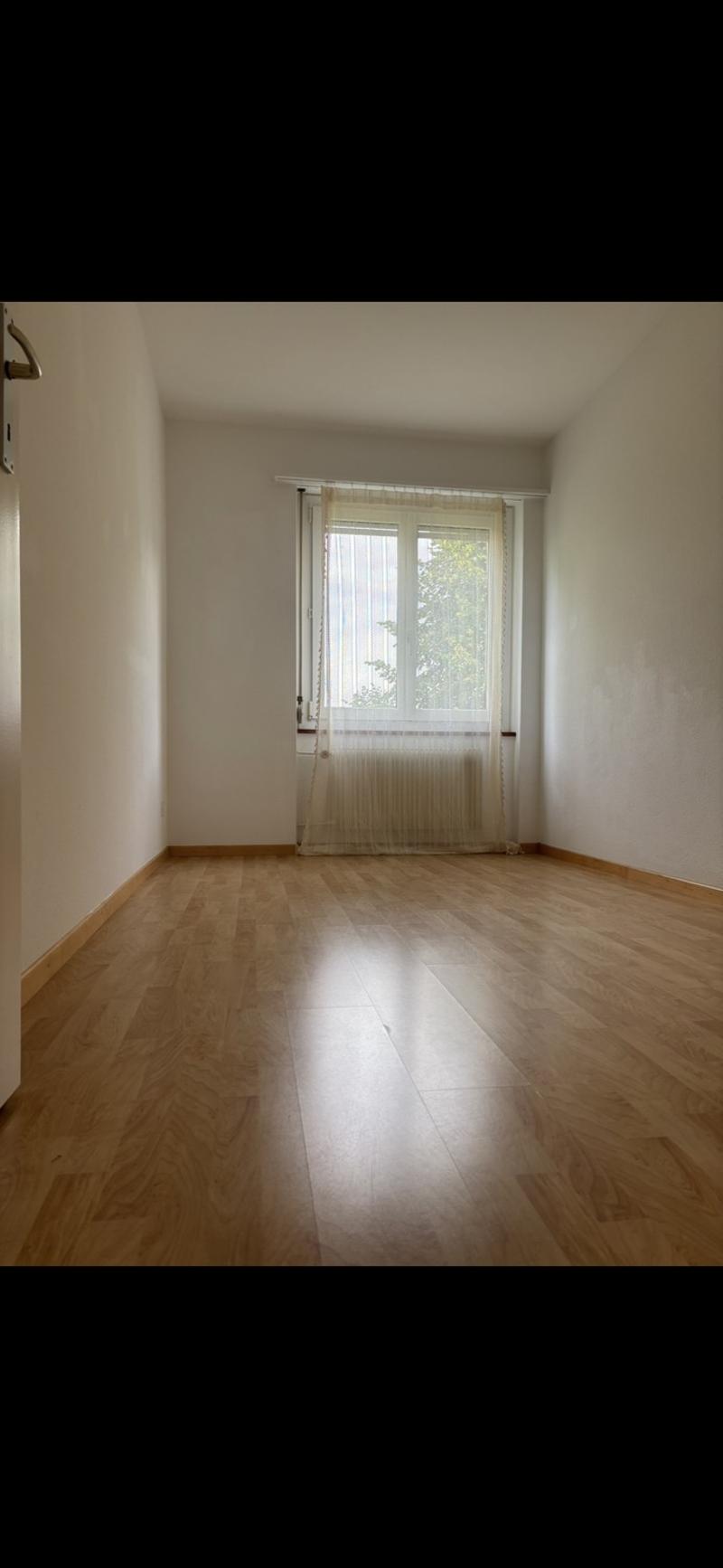 Camera in affitto in una casa condivisa a Köniz. (1)