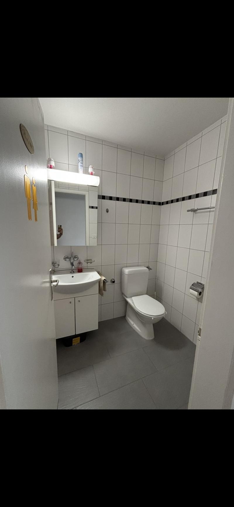 Camera in affitto in una casa condivisa a Köniz. (6)