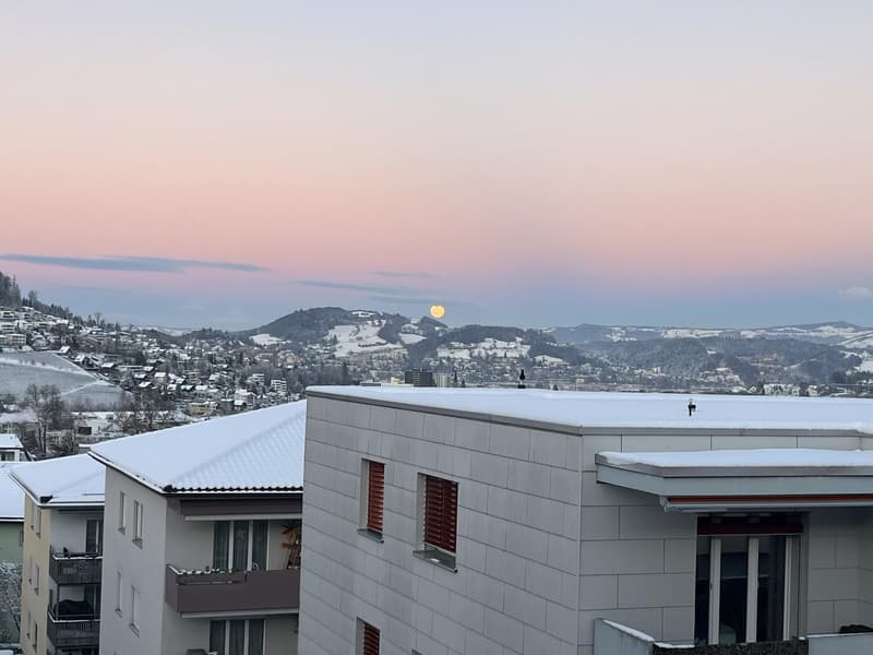 Helle Wohnung mit super Aussicht (2)