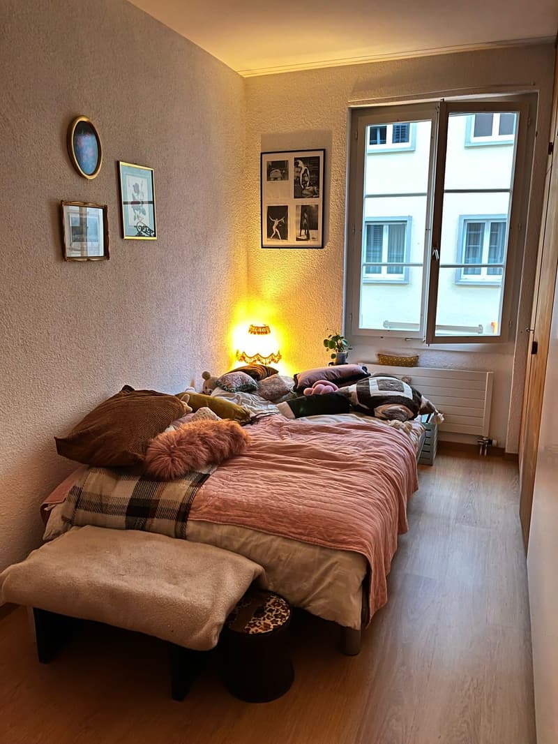Charmante 2.5-Zimmerwohnung in der Churer Altstadt (2)