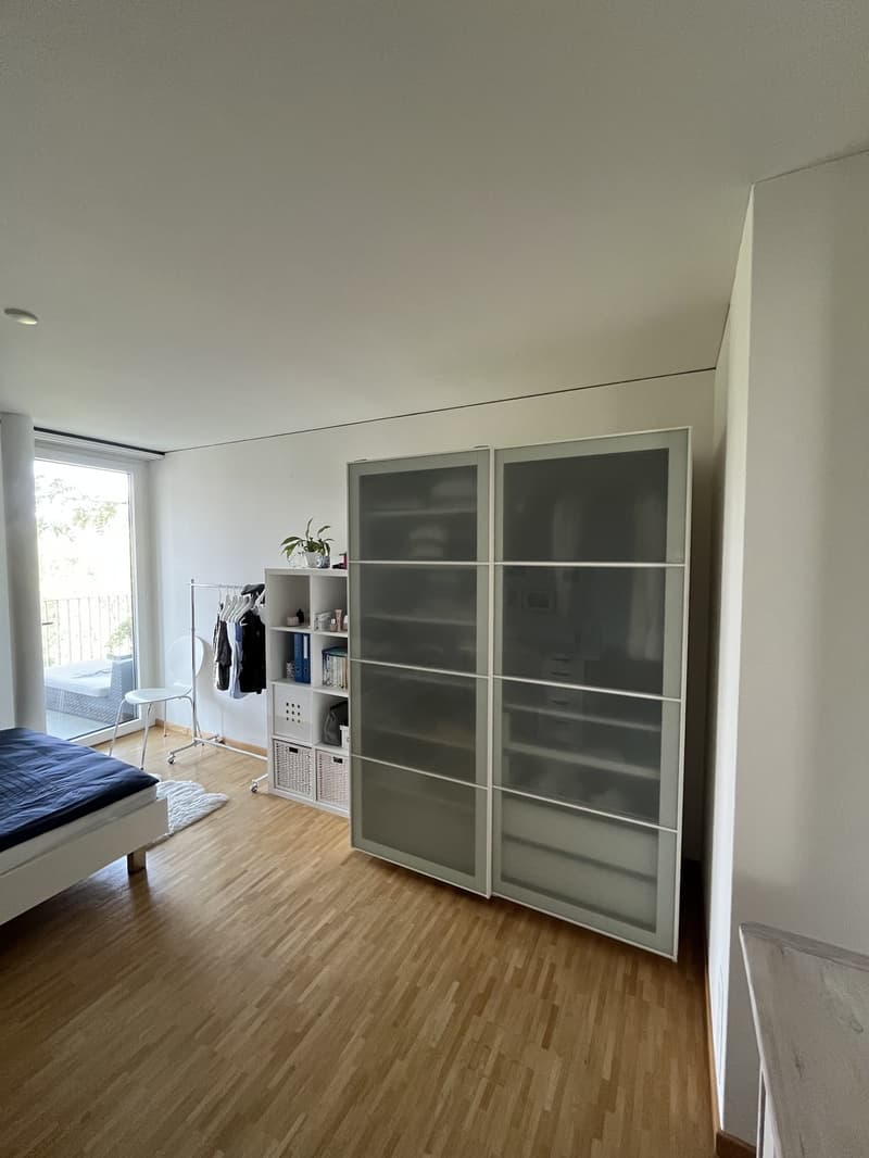 Helles modernes WG-Zimmer mit Balkon (unbefristet) (4)