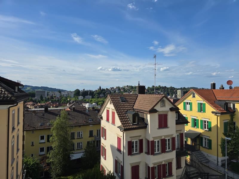 3.5-Zimmer Wohnung mit herrlicher Aussicht (7)