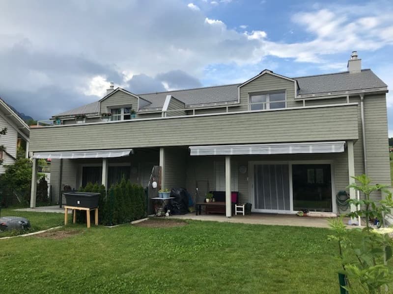 3.5-Zimmer Wohnung mit Garten und Terrasse in Ennetmoos (2)