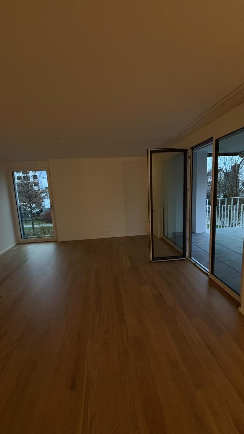 Modern 3.5 Zimmer Wohnung in Wallisellen with Balkon (7)