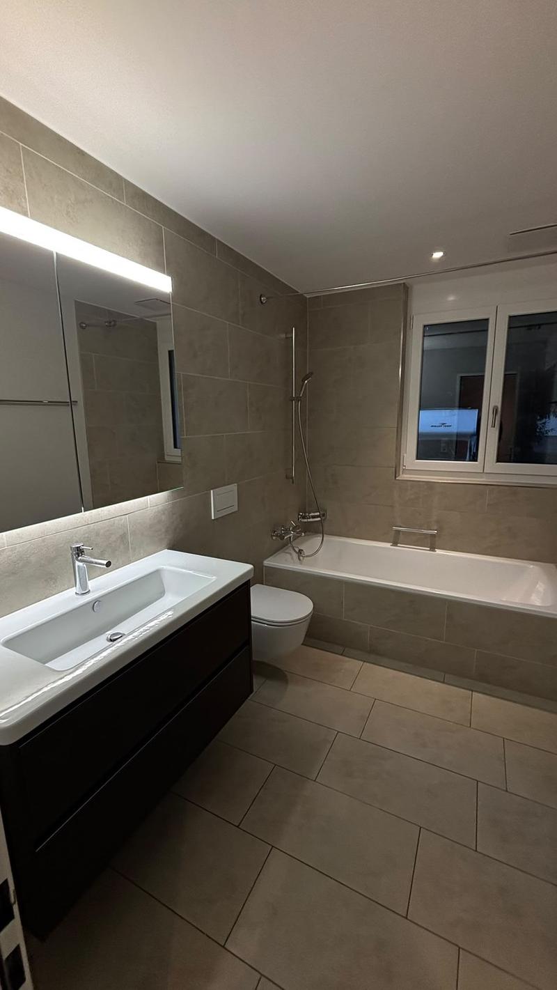 Modern 3.5 Zimmer Wohnung in Wallisellen with Balkon (6)