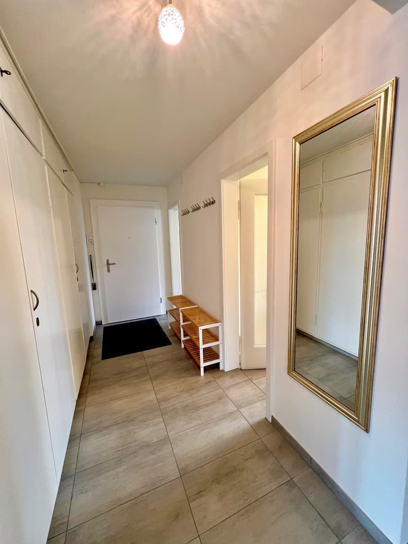Grosses WG-Zimmer an Top Lage mit idealer Verkehrs-/ÖV Anbindung :) (7)