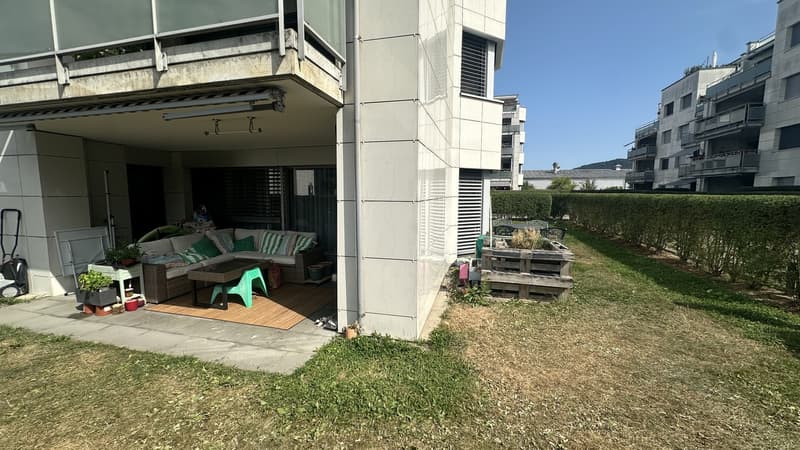 4.5-Zimmer-Erdgeschosswohnung mit direktem Zugang zum grosszügigen, gepflegten Umschwung (10)
