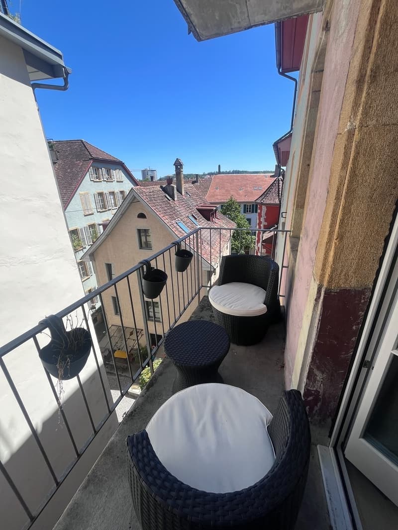 Charmant appartement avec balcon de 3,5 pièces au cur de la vieille ville de Bienne (6)