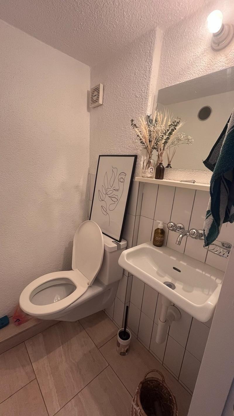 Charmant appartement avec balcon de 3,5 pièces au cur de la vieille ville de Bienne (9)