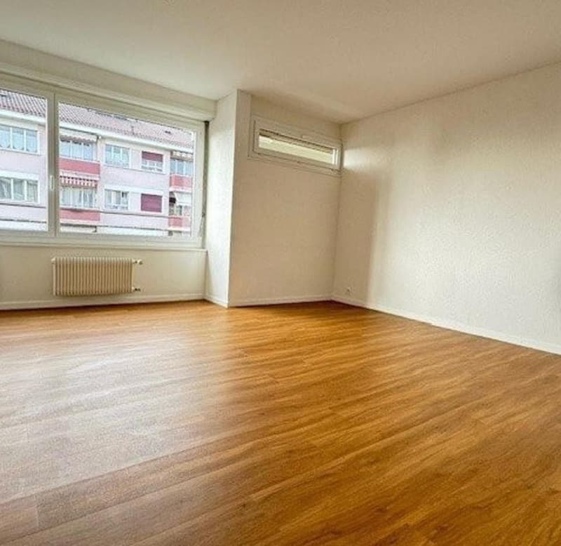 Appartement idéalement situé à Pully (5)