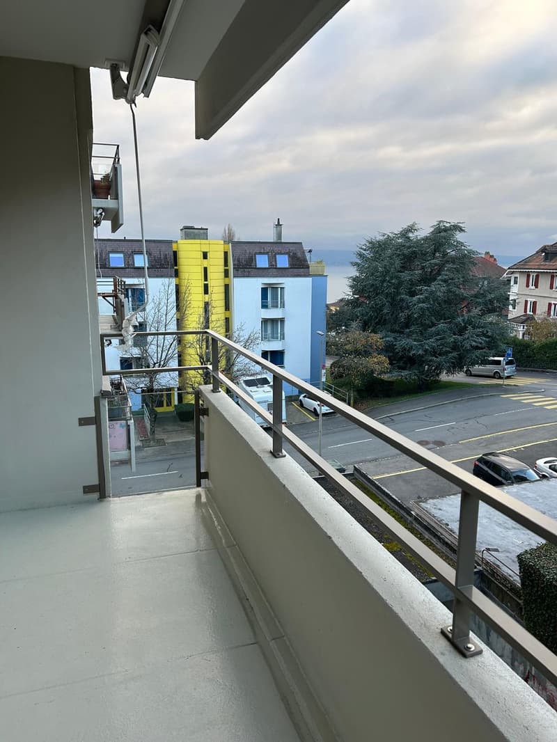 Appartement idéalement situé à Pully (9)