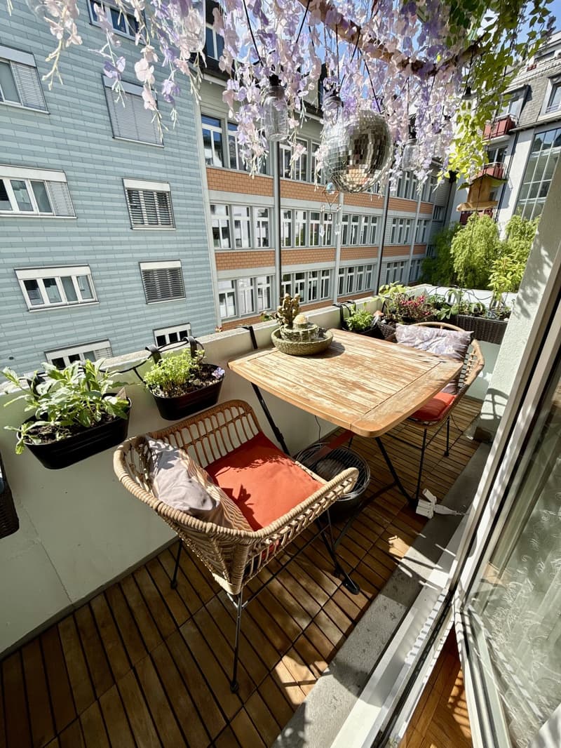 Nachmieter gesucht für schöne 3.5 Zimmer Wohnung an zentral Lage (2)