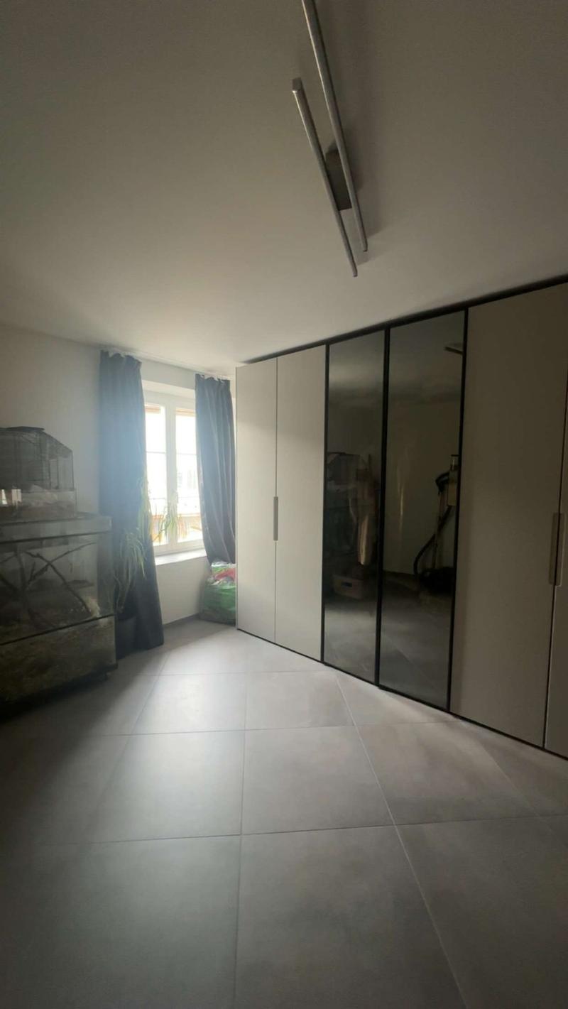 Geräumige 4.5 Zimmer Wohnung in der Gemeinde Hallau (5)