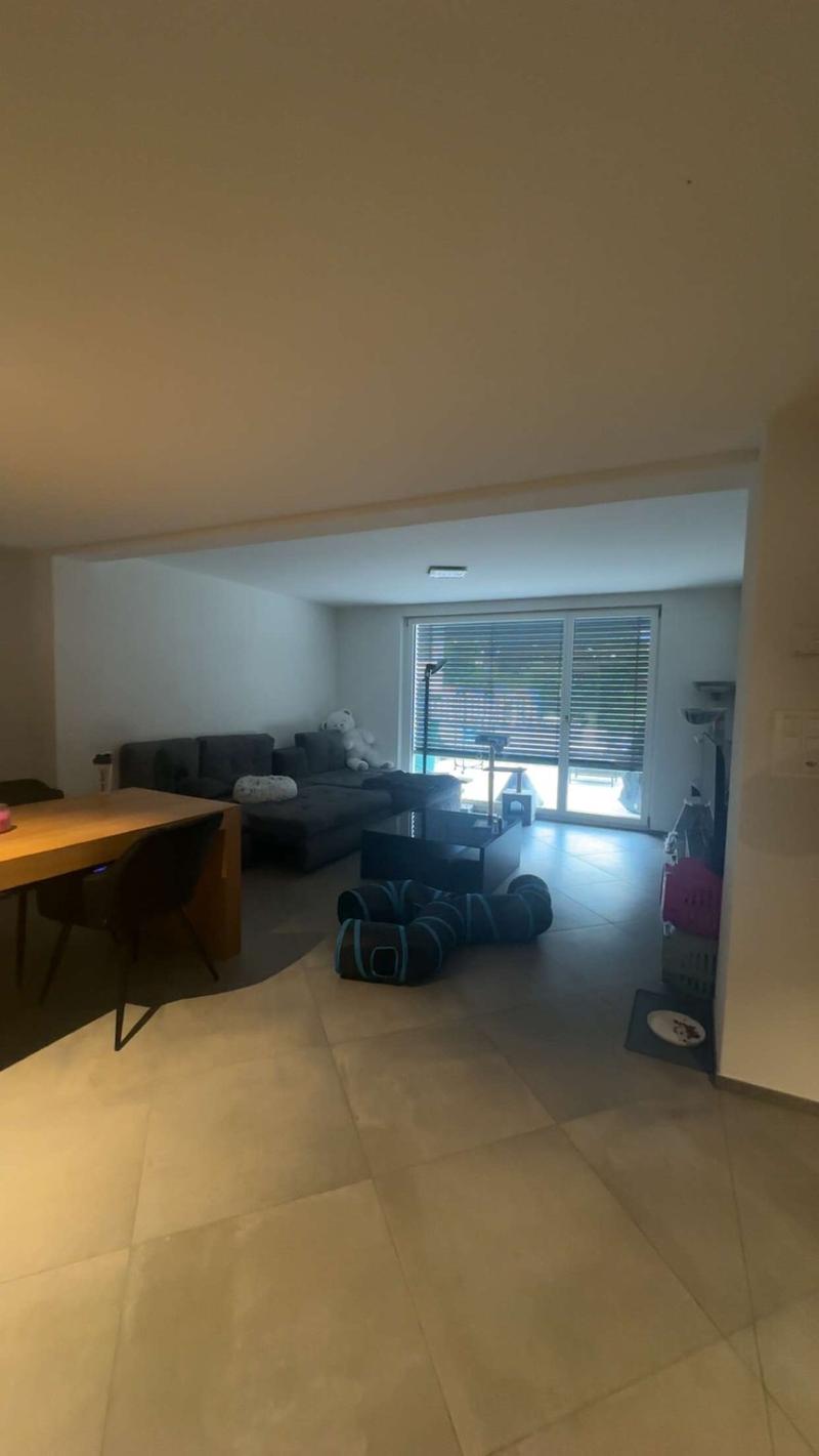 Geräumige 4.5 Zimmer Wohnung in der Gemeinde Hallau (4)