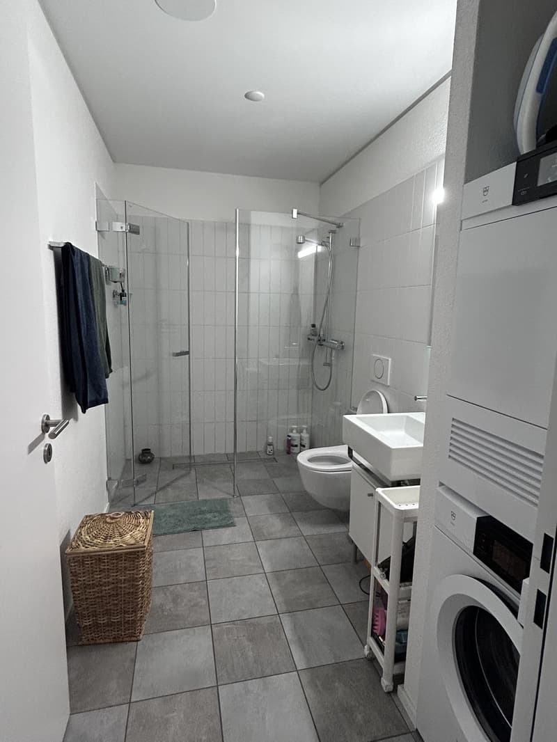 Wunderschöne und helle 2,5-Zimmer-Wohnung mit hervorragender Anbindung und grüner Umgebung! (6)