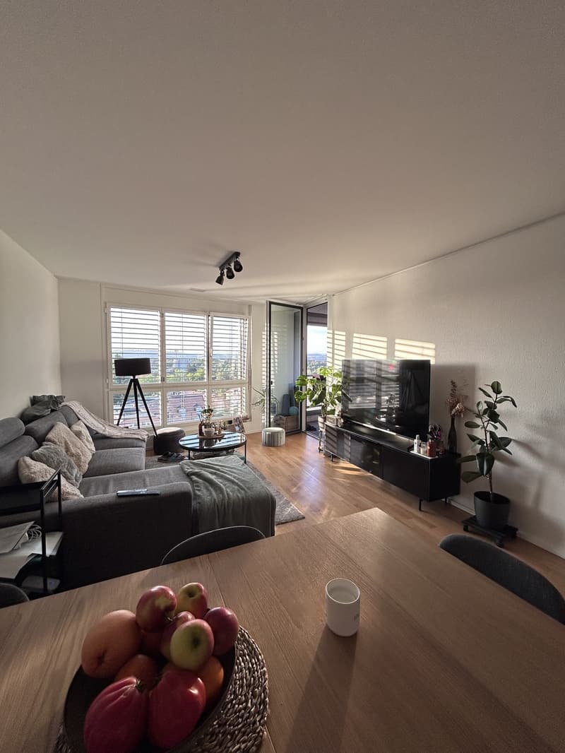 Wunderschöne und helle 2,5-Zimmer-Wohnung mit hervorragender Anbindung und grüner Umgebung! (5)