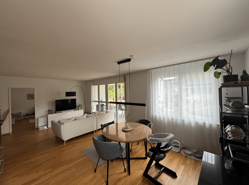 Helle und grosszügige 4.5-Gartenwohnung in Hünikon, Neftenbach (9)