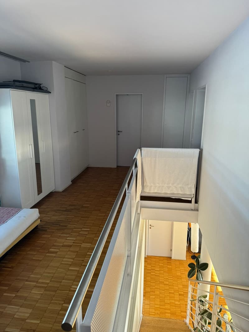 Bright, quiet furnished room in 140m² maisonette next to Letzipark (Altstetten) with cleaning service (5)