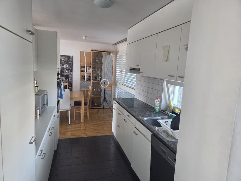 Bright, quiet furnished room in 140m² maisonette next to Letzipark (Altstetten) with cleaning service (4)