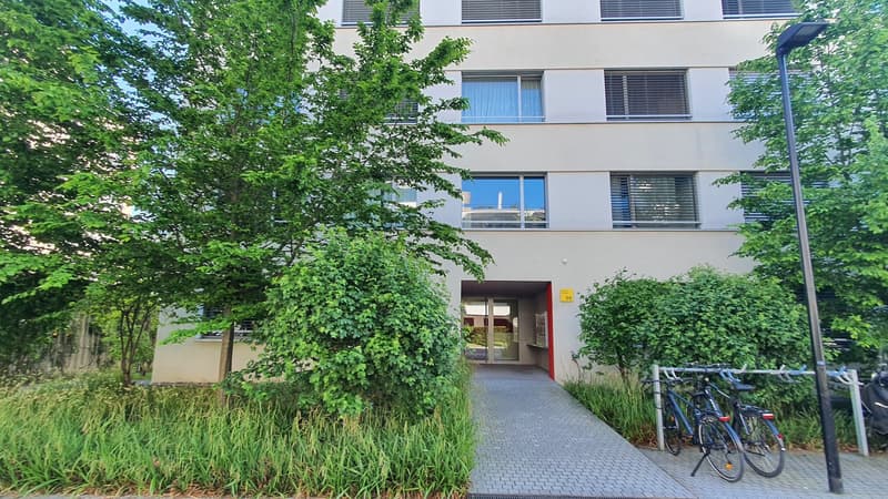 Rent a room in a shared flat in Glattpark (4)