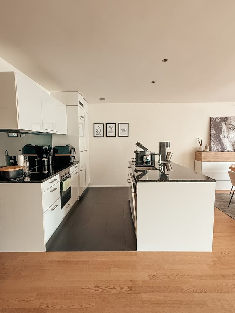 Helle & zentrale 3.5-Zimmer-Wohnung in Bern (2)