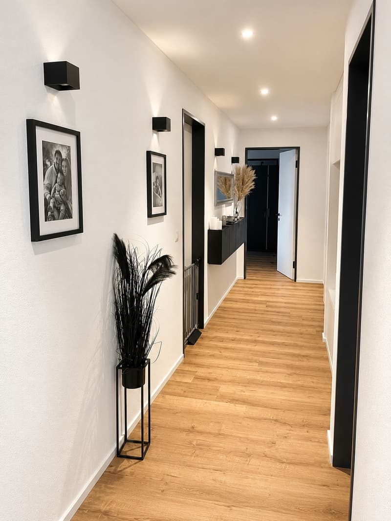 Moderne 3.5-Zimmer-Neubauwohnung mit BORA-Küche, zwei Bädern und sonnigem Balkon (4)