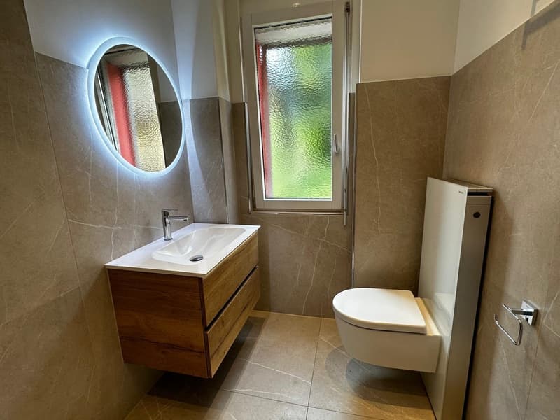 Modern 2-Bedroom Apartment in Zurich, Lease Takeover from September (8)