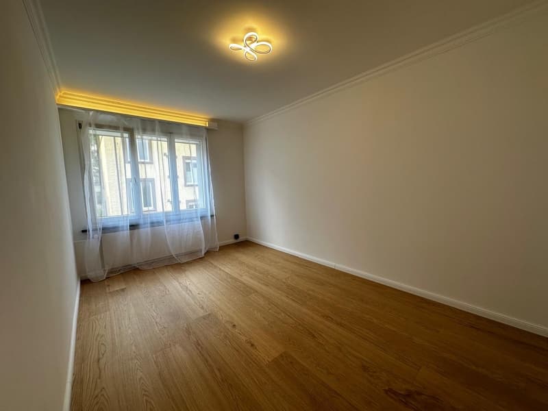Modern 2-Bedroom Apartment in Zurich, Lease Takeover from September (1)