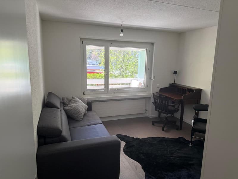 Hochwertiges, grosses Zimmer (24qm) in ruhiger Frauen-WG (3)