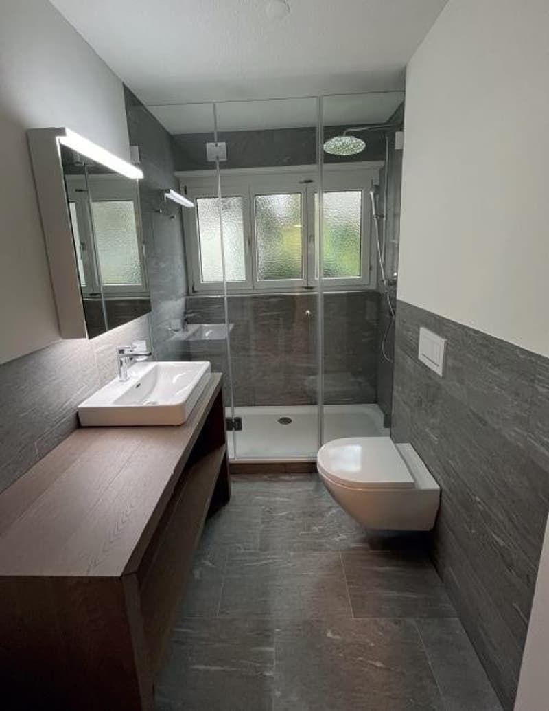 Hochwertiges, grosses Zimmer (24qm) in ruhiger Frauen-WG (7)