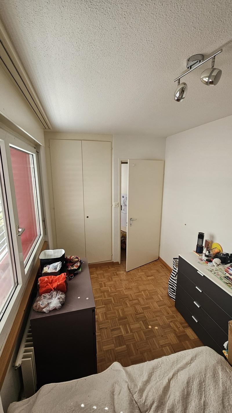 Helle 4.5-Zimmer-Wohnung (76 m²) mit Südbalkon (9)