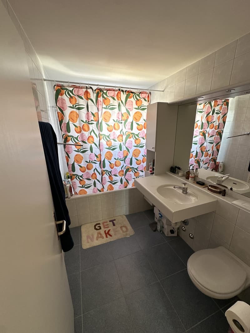 (short-term) Bedroom available in a shared flat (5)