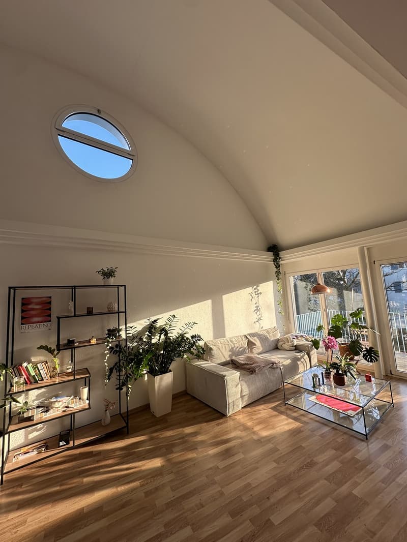 (short-term) Bedroom available in a shared flat (2)