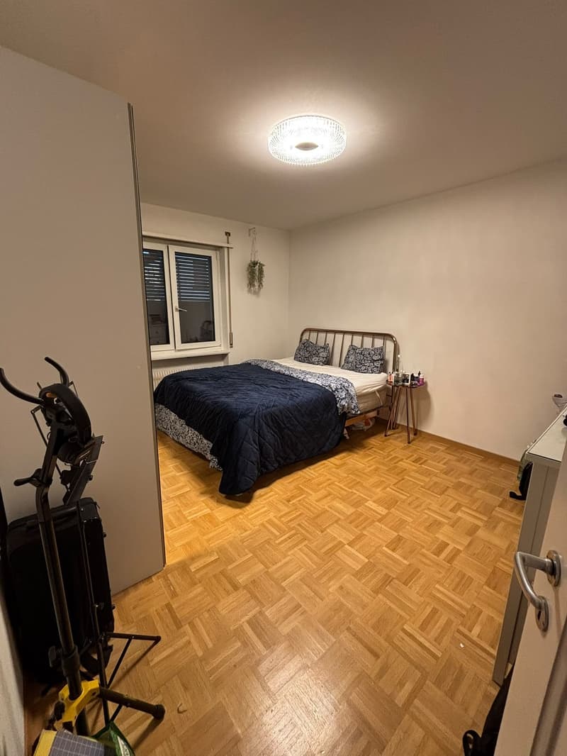 Unbefristetes WG-Zimmer in 8051 Zürich ETH nähe Frauen-WG (2)