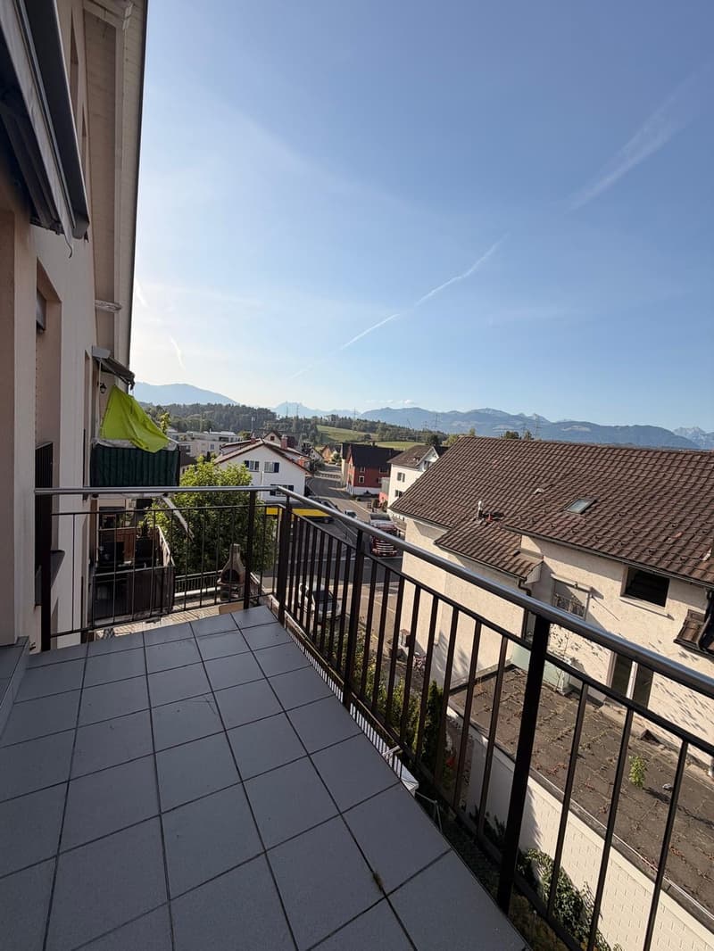 Nachmieter gesucht - Helle 4.5 Zimmer Maisonettewohnung in Eschenbach (8)