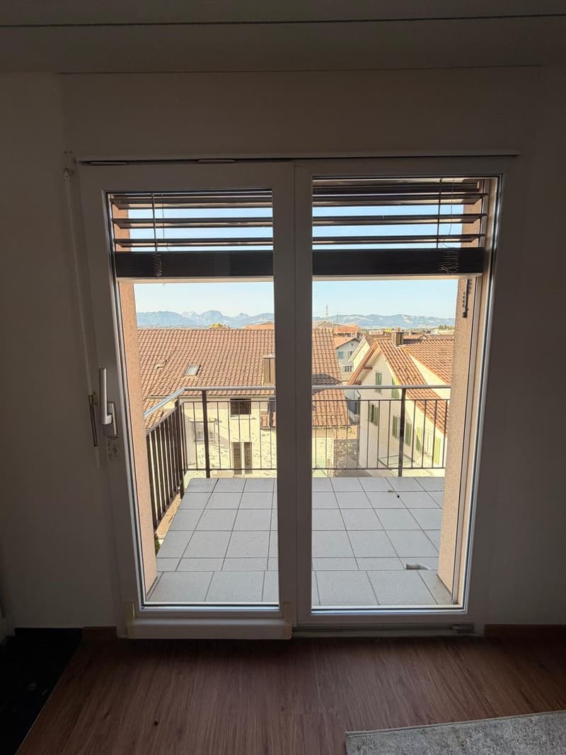 Nachmieter gesucht - Helle 4.5 Zimmer Maisonettewohnung in Eschenbach (9)