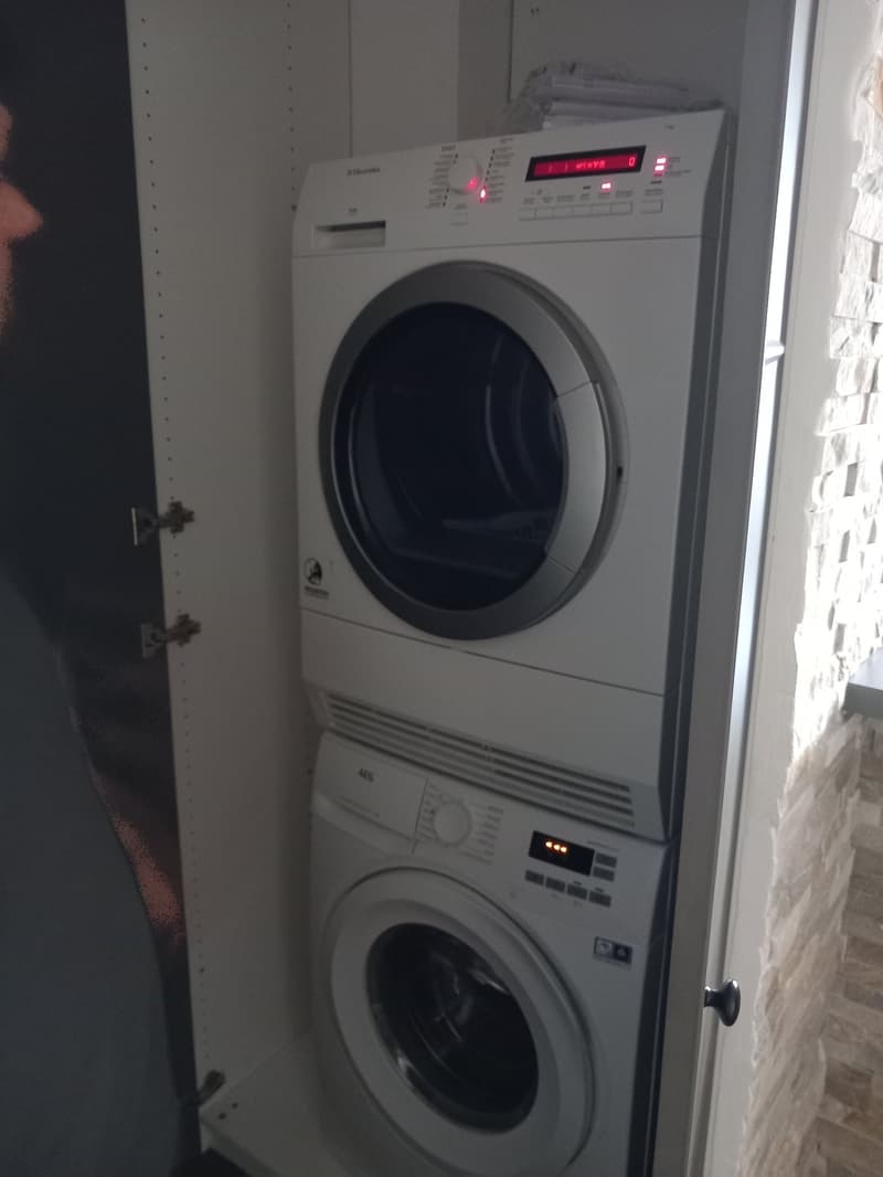 Helle 4.5-Zimmer-Familienwohnung an der Limmat mit Gartensitzplatz, ruhig zwischen Zürich & Baden (12)