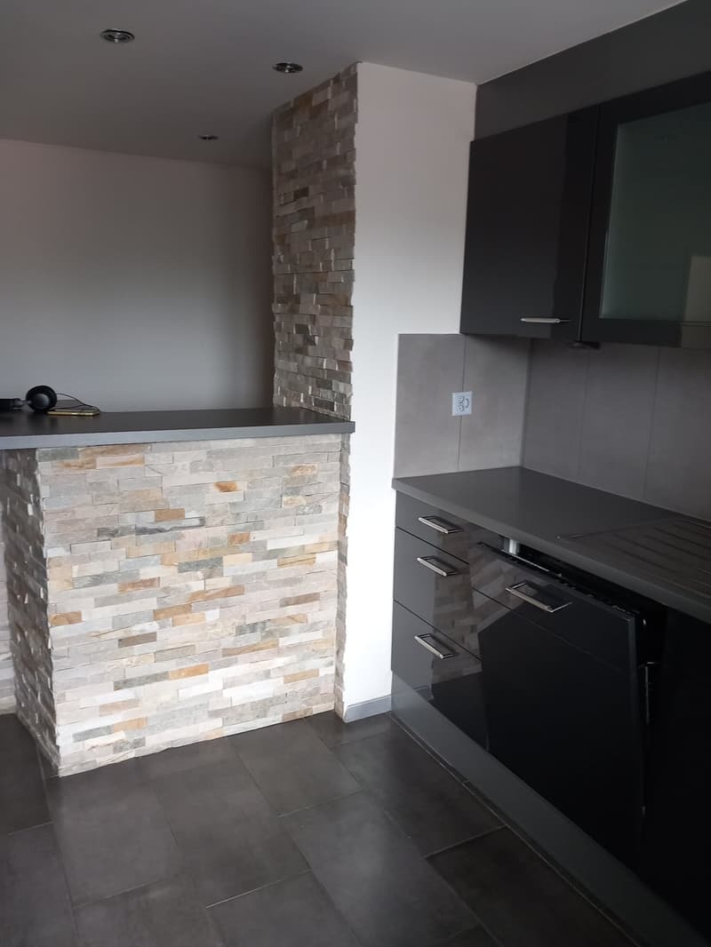 Helle 4.5-Zimmer-Familienwohnung an der Limmat mit Gartensitzplatz, ruhig zwischen Zürich & Baden (11)